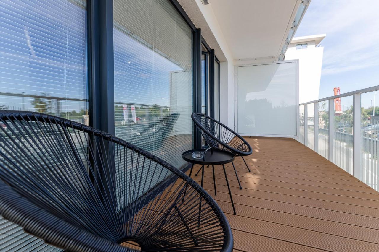 Apartament Lux Tukan B004, Polanki Aqua - Holiday City Kołobrzeg Exteriör bild