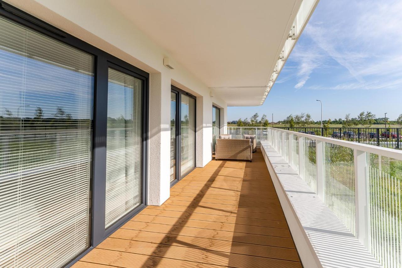 Apartament Lux Tukan B004, Polanki Aqua - Holiday City Kołobrzeg Exteriör bild